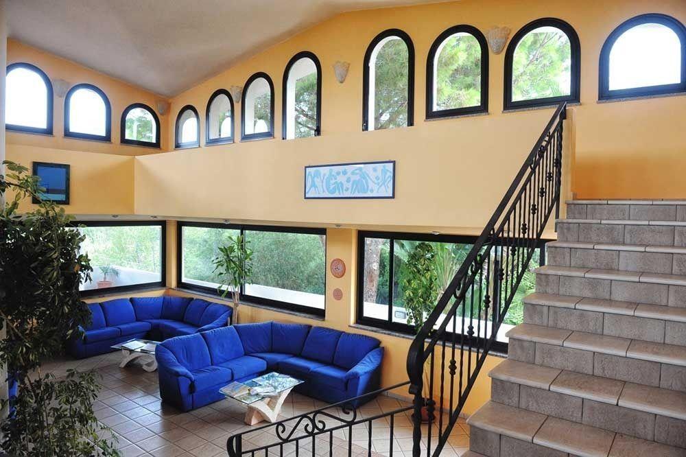 Villaggio Pineta Petto Bianco Capo Vaticano Eksteriør billede