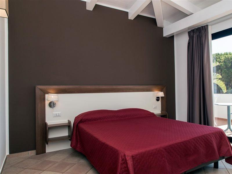 Villaggio Pineta Petto Bianco Capo Vaticano Eksteriør billede